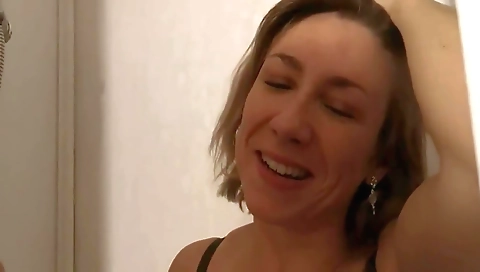 Busty stepmom fucks with her stepson in amateur clip