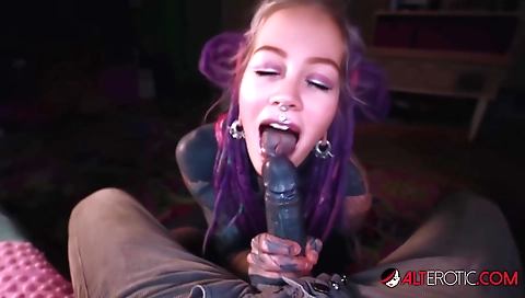 Amateur interracial sex with a big ass and a big cock