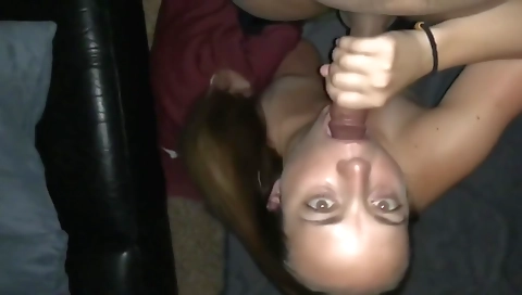 Intermixing milf with a deepthroat mouth in amateur porn vid