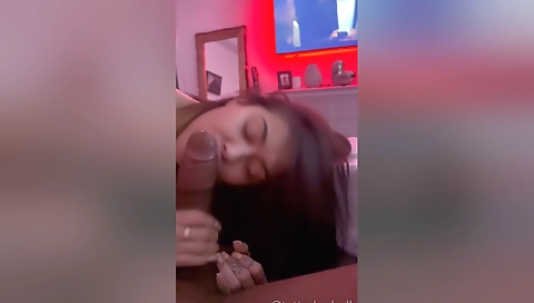 Amateur black woman with a tattooed face enjoys a big dick